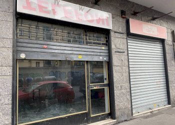 Facciata - Shop via Renato Martorelli, 92, Torino (neighborhood Rebaudengo) - photo 8