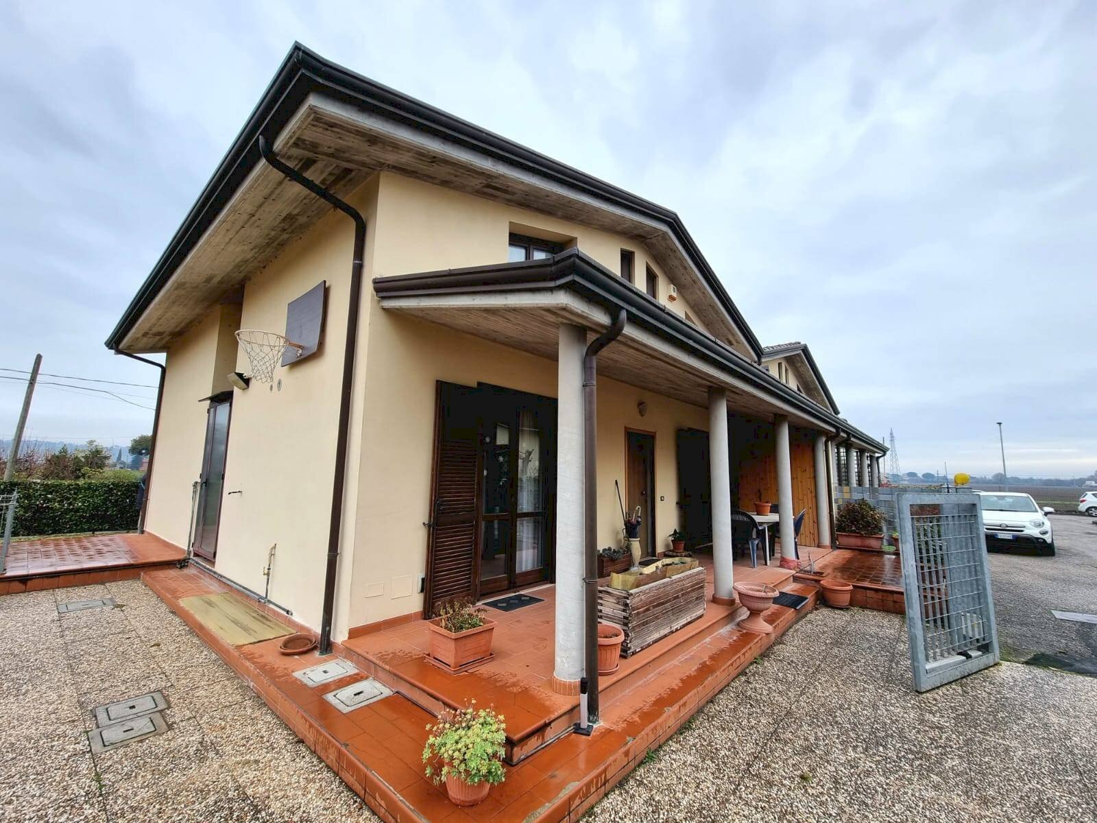 Foto 2 - Semi-detached house Strada Santa Maria Rossa
 
106, Perugia - photo 2