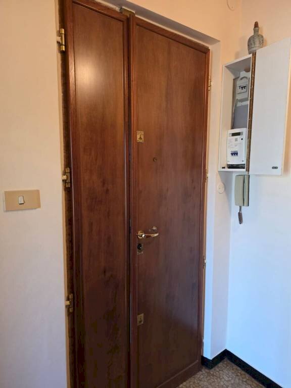 Ingresso - Quadrilocale Genova (zona Sampierdarena) - foto 1
