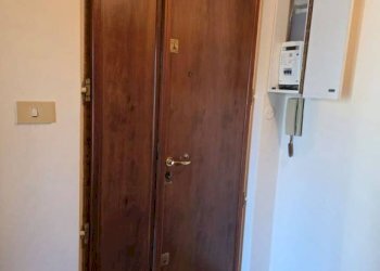 Ingresso - Quadrilocale Genova (zona Sampierdarena) - foto 3