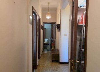 Corridoio - Quadrilocale Genova (zona Sampierdarena) - foto 14