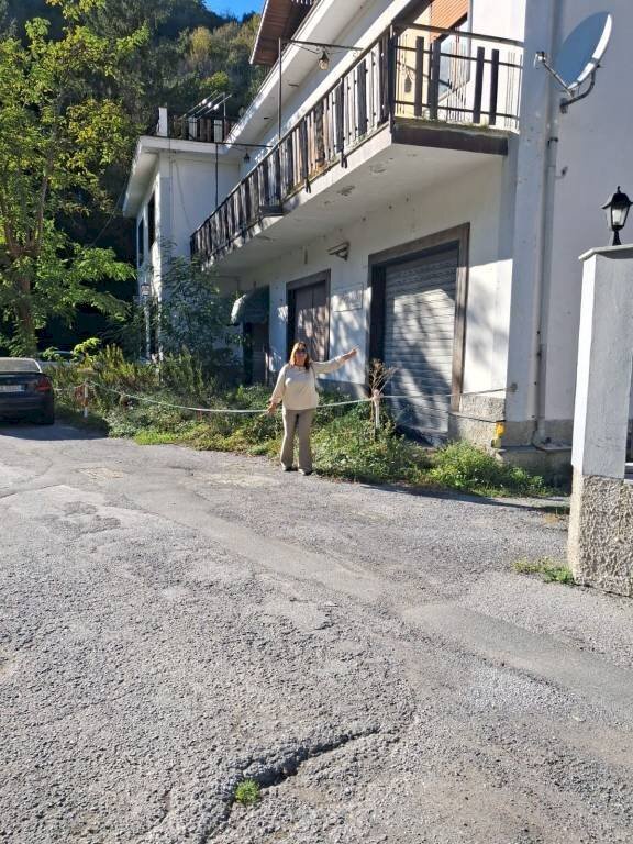 Posto macchina - Negozio via Angelo Pelissa, 2D, Serra Riccò - foto 3