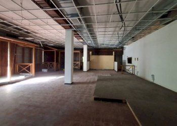 Interno non residenziale - Negozio via Angelo Pelissa, 2D, Serra Riccò - foto 23