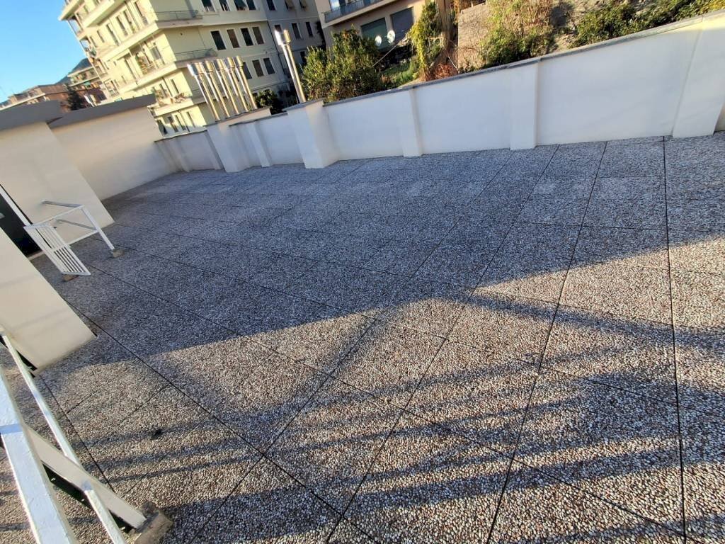 Terrazzo - Two-room apartment via Pierino Negrotto Cambiaso, 5, Genova (neighborhood Sampierdarena) - photo 3