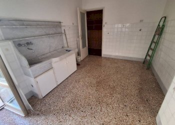 Salone - Bilocale via Pierino Negrotto Cambiaso, 5, Genova (zona Sampierdarena) - foto 13