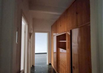 Corridoio - Bilocale via Pierino Negrotto Cambiaso, 5, Genova (zona Sampierdarena) - foto 34