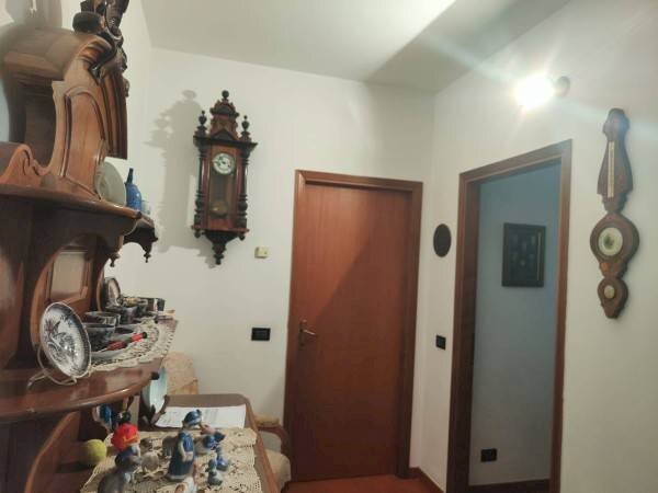 Ingresso - Quadrilocale via Emilio Salgari, Genova (zona Pegli) - foto 1