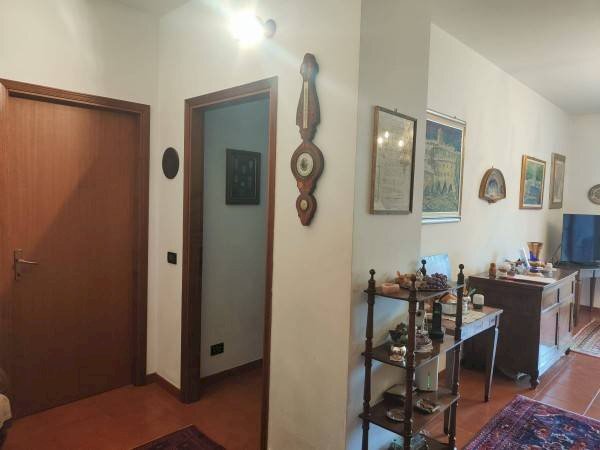 Disimpegno - Quadrilocale via Emilio Salgari, Genova (zona Pegli) - foto 2