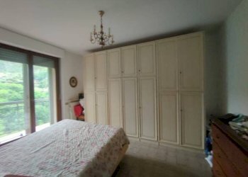 Camera da letto - Quadrilocale via Emilio Salgari, Genova (zona Pegli) - foto 25