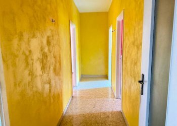 Corridoio - Three-room apartment via Nazario Sauro, Pinerolo - photo 10