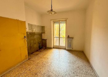 Cucina - Trilocale via Nazario Sauro, Pinerolo - foto 12