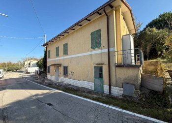 Facciata - Independent house via Santa Maria Maddalena, Morciano di Romagna - photo 2