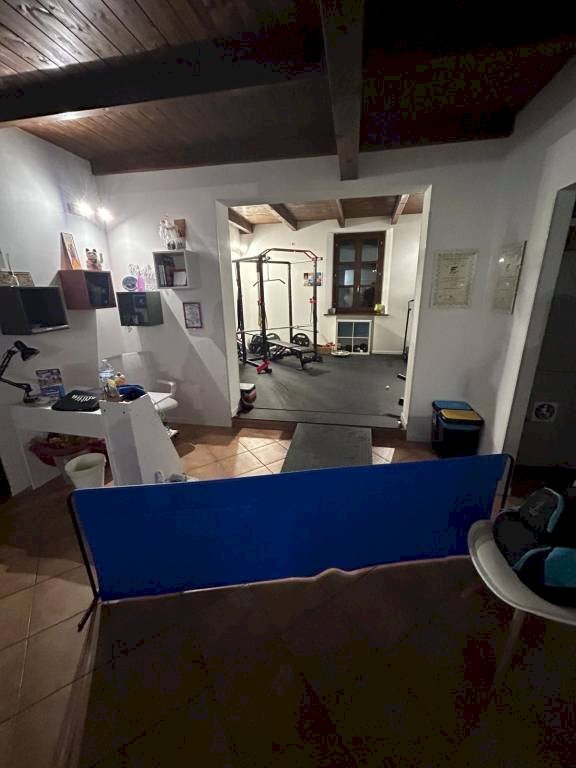 Interno non residenziale - Negozio via San Savino, 1, Bologna (zona Lame) - foto 3