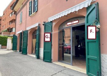 Facciata - Shop via San Savino, 1, Bologna (neighborhood Lame) - photo 1