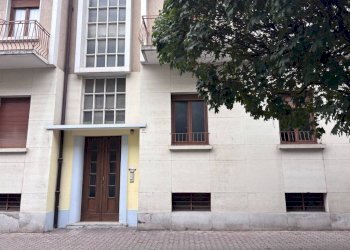 Facciata - Quadrilocale corso Annibale Santorre di Santarosa, 38, Cuneo (zona Centro) - foto 3