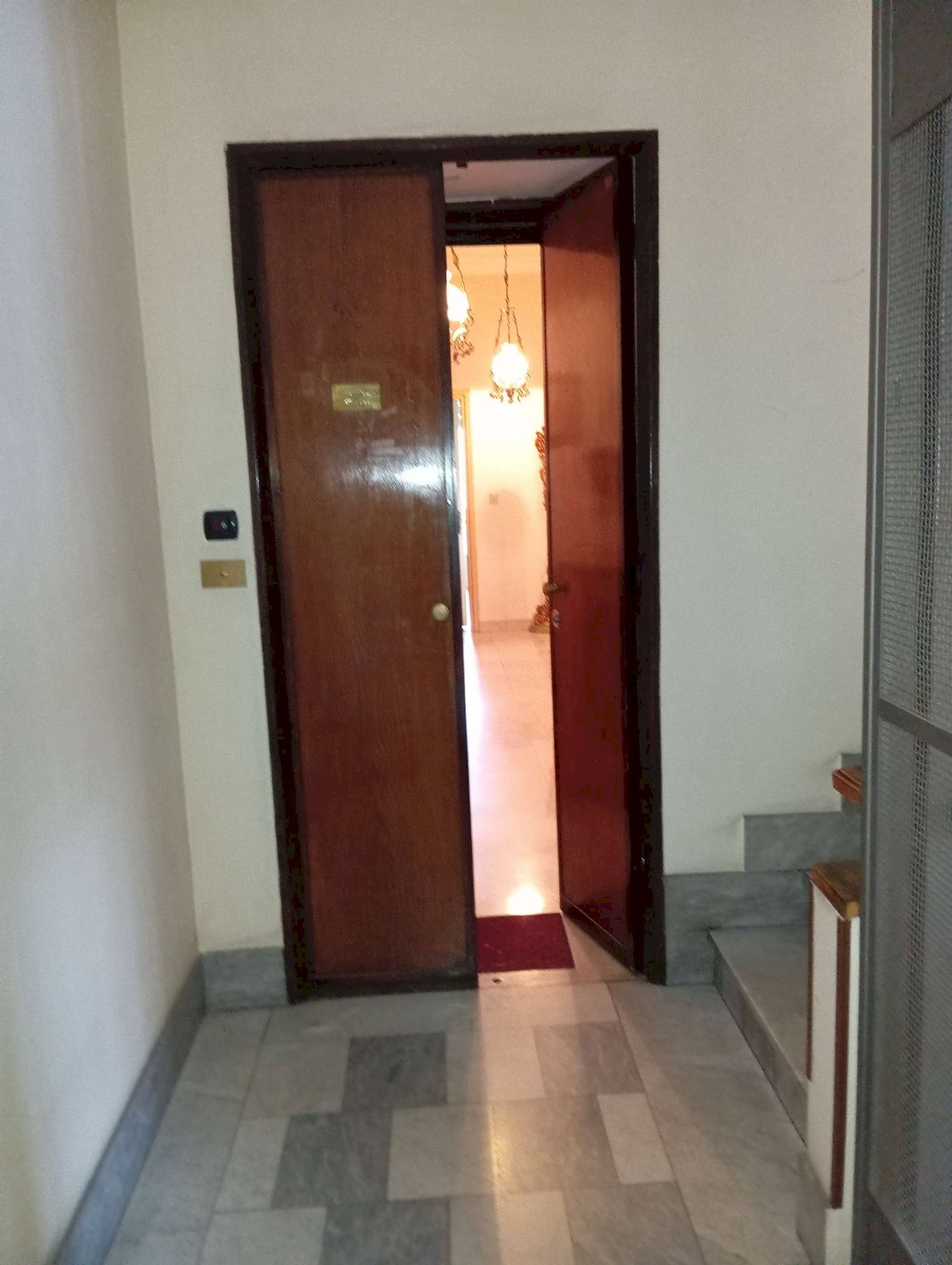 pianerottolo - Three-room apartment corso Casale, 52, Torino (neighborhood Borgo Po) - photo 2