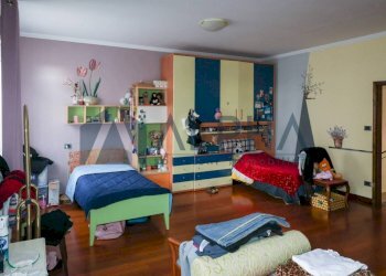 Camera da letto - Villa via Massimo d'Azeglio, Russi - foto 17