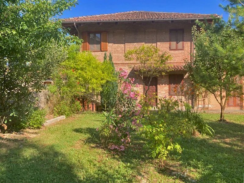 Casa indipendente Monforte d'Alba - foto 1