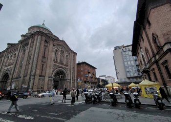 Negozio Via Giacomo Matteotti, Bologna (zona Bolognina) - foto 7