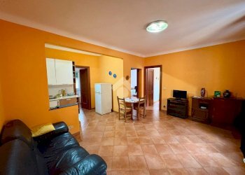 Quadrilocale Via verona, Genova (zona Cornigliano) - foto 1