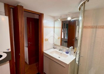 Quadrilocale Via verona, Genova (zona Cornigliano) - foto 11