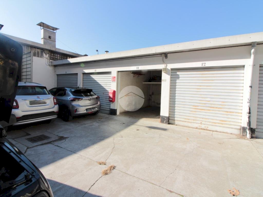 Box Via Pio VII, Torino (zona Lingotto) - foto 2