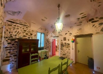 Four-room apartment Via G. Garibaldi, Borgomaro - photo 26