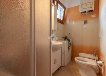 Three-room apartment Via Verghereto, Ravenna - photo 9