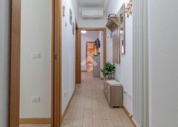 Three-room apartment Via Verghereto, Ravenna - photo 15