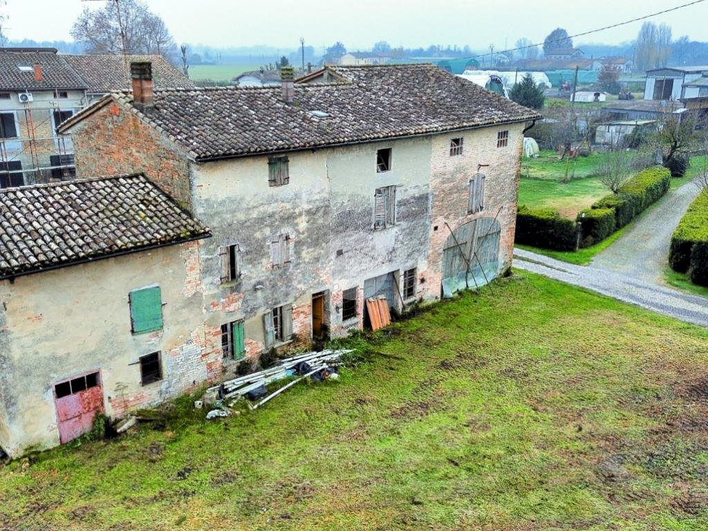 Casa indipendente Via Frazione Mezzano Rondani, Colorno - foto 2