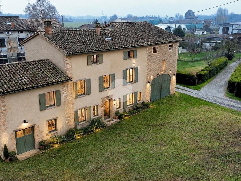 Casa indipendente Via Frazione Mezzano Rondani, Colorno - foto 1