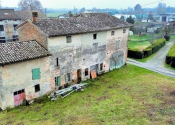 Casa indipendente Via Frazione Mezzano Rondani, Colorno - foto 2