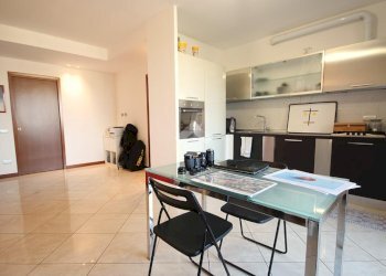 Trilocale Piazza Primo Maggio, Pregnana Milanese - foto 2