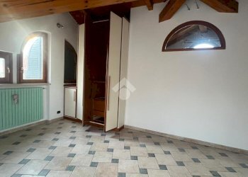 Semi-detached house Via Giuseppe Garibaldi, Novate Milanese - photo 1