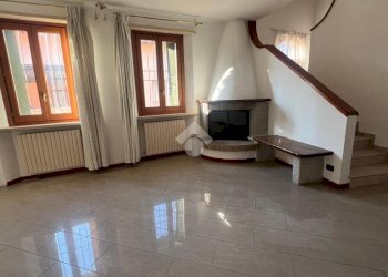 Semi-detached house Via Giuseppe Garibaldi, Novate Milanese - photo 9