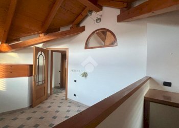 Semi-detached house Via Giuseppe Garibaldi, Novate Milanese - photo 20