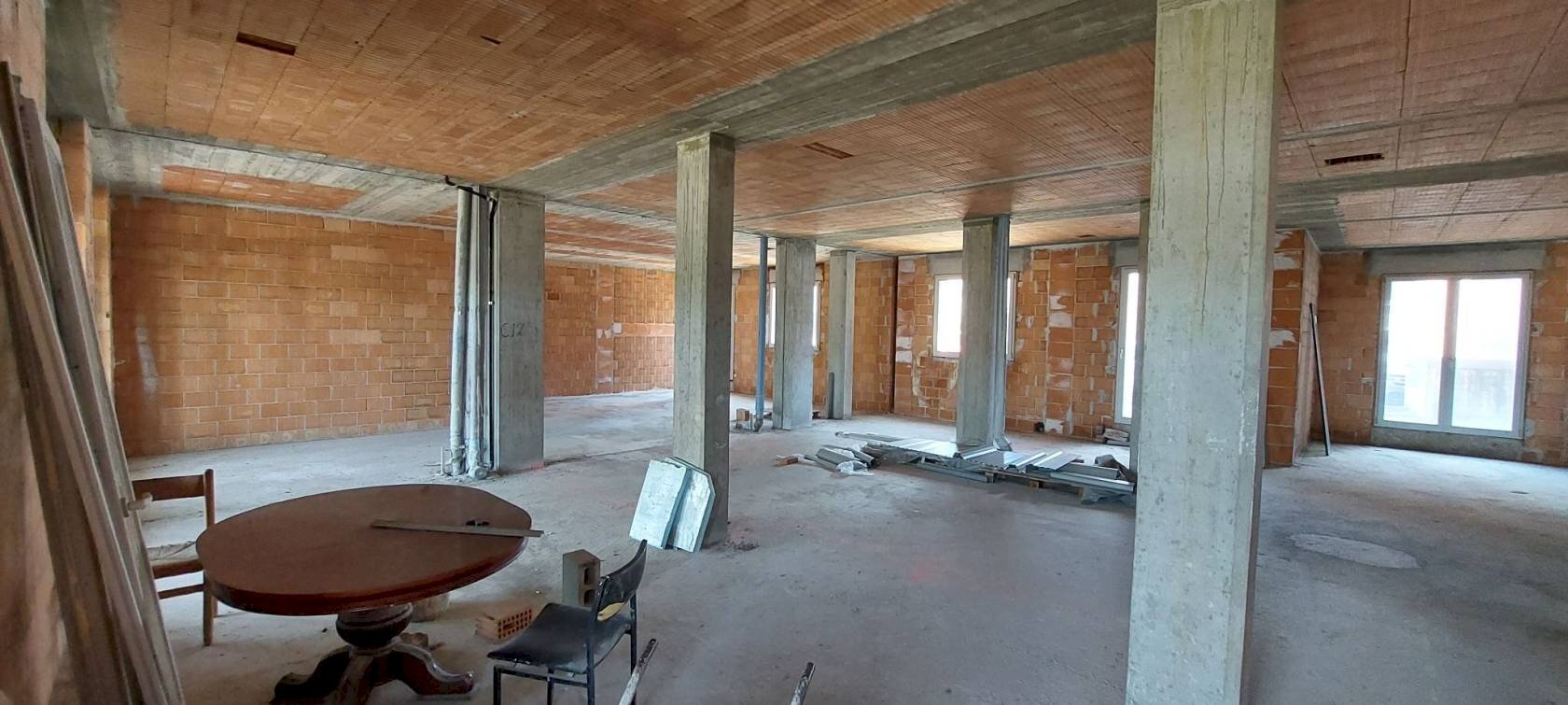 Negozio Viale Torino, Alba - foto 2