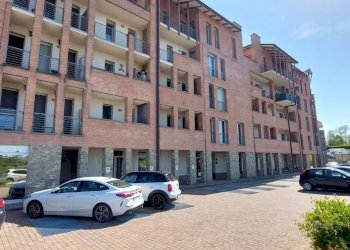 Shop Viale Torino, Alba - photo 9