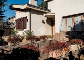 Villa Via Dei Chiusi, Vignate - foto 1