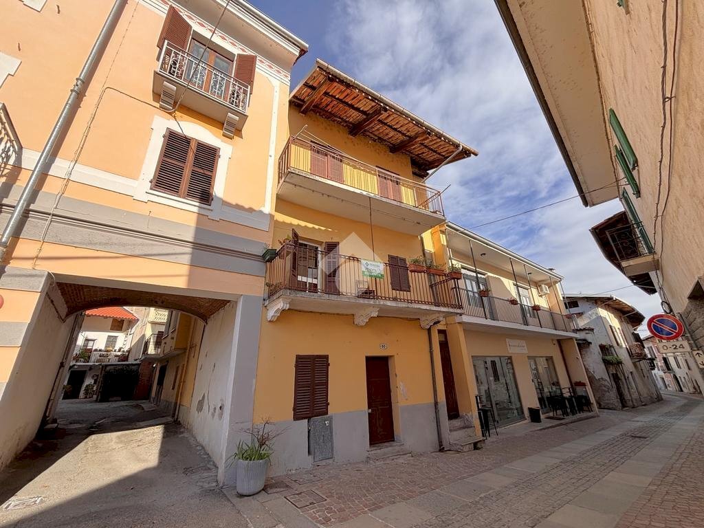 Rustico Via Umberto I, Colleretto Giacosa - foto 1