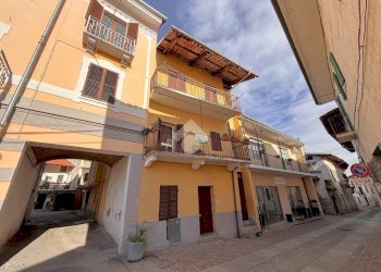 Rustico Via Umberto I, Colleretto Giacosa - foto 1