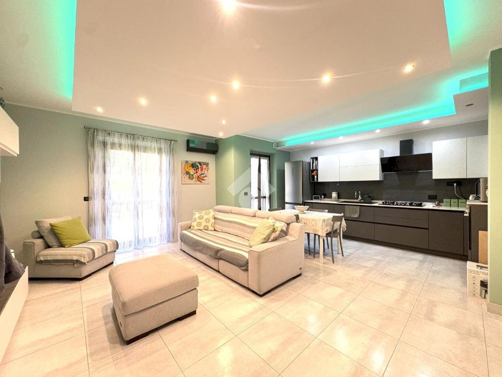 Four-room apartment Via Dora, La Loggia - photo 1