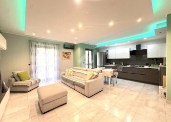 Quadrilocale Via Dora, La Loggia - foto 1