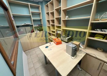 Foto 6 - Magazzino Via statale
 
89, La Valletta Brianza - foto 6