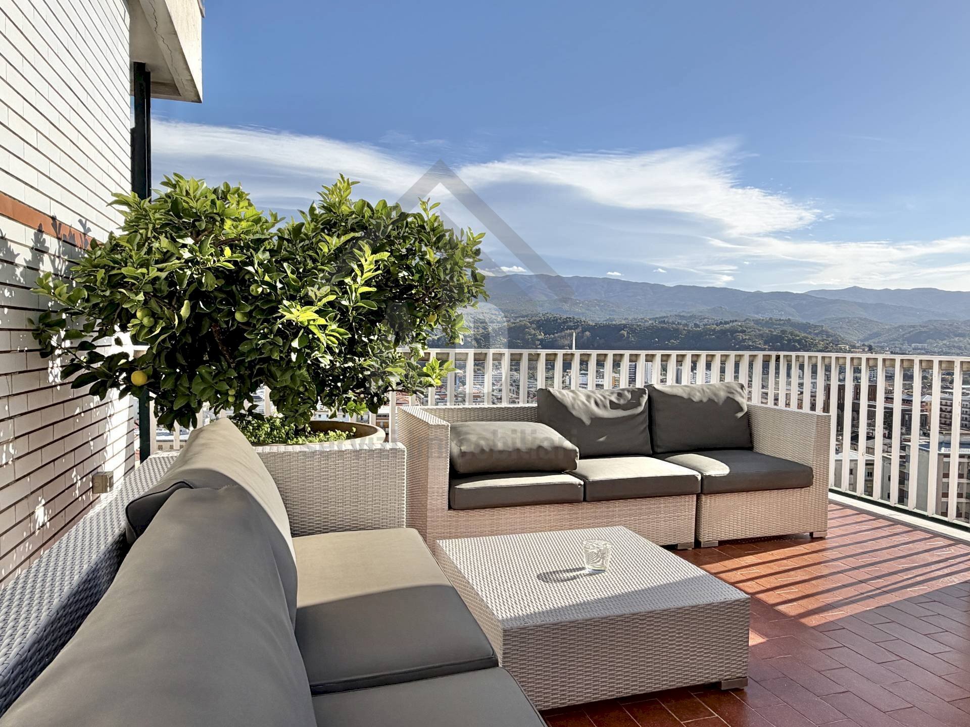 Foto 1 - Attic Via della Repubblica
 
293/c, Cosenza - photo 1