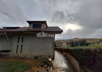 Foto 2 - Casa indipendente via montecoccio
 
12, Spinetoli - foto 2