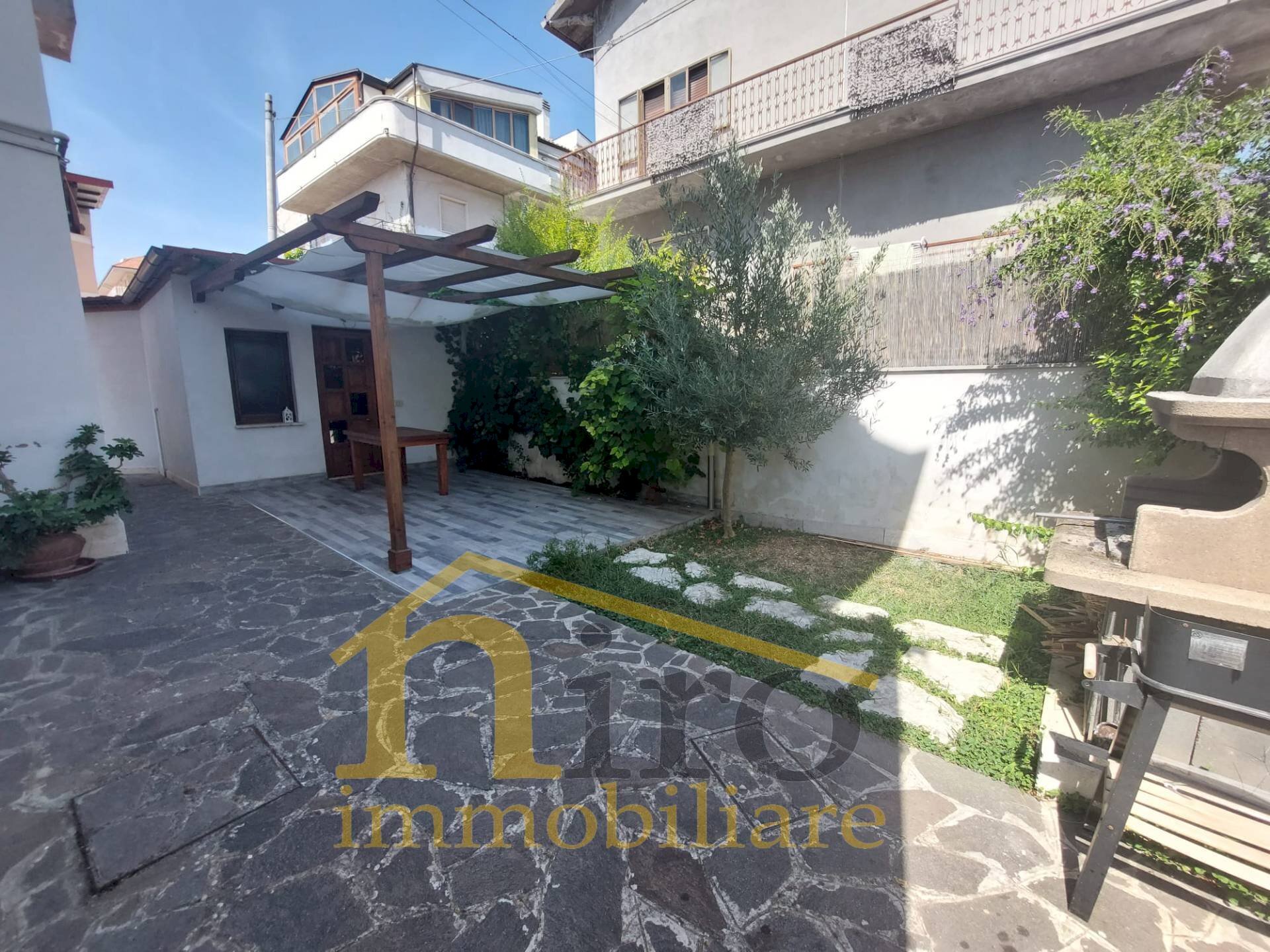 Foto 2 - Independent house Via Salita Facciolini
 
26, Pescara - photo 2