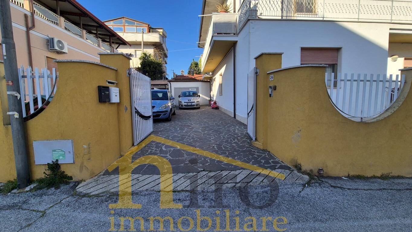 Foto 3 - Casa indipendente Via Salita Facciolini
 
26, Pescara - foto 3