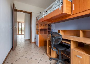 Ufficio - Trilocale Carlo Cattaneo
 
16, Sesto Calende - foto 16