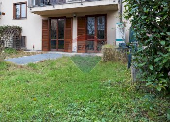 Casa all\'aperto - Trilocale Carlo Cattaneo
 
16, Sesto Calende - foto 21